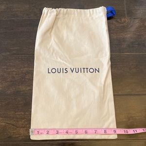 LOUIS VUITTON  Drawstring Dust Bag 9” X 15”